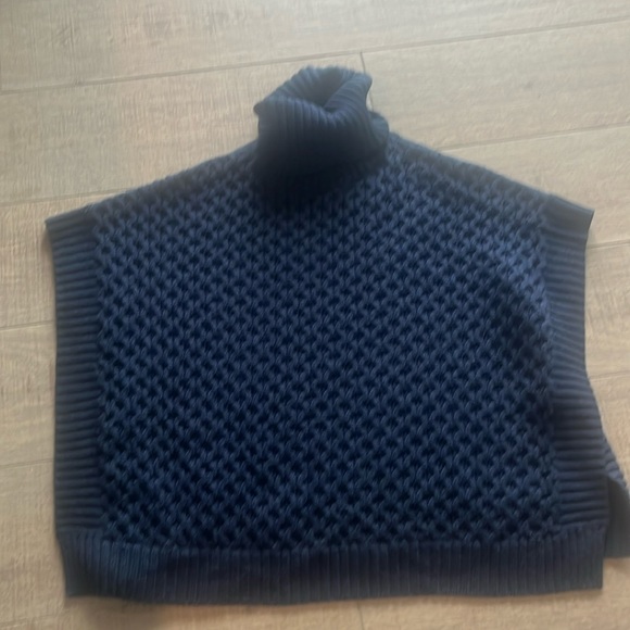 Banana Republic Sweaters - Banana Republic cozy, shrug, poncho, turtleneck, sweater navy blue small